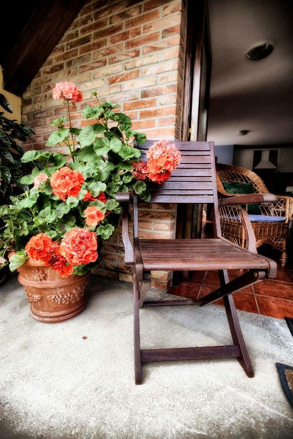 Apartamentos Rio Tabardin Llano-Con ภายนอก รูปภาพ